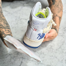 Load image into Gallery viewer, Sneaker Mitts (10Mitts) 5 Pouches